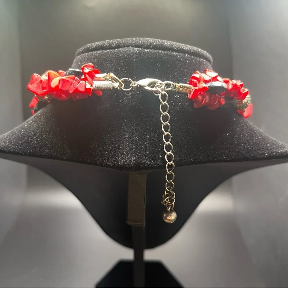 Y2K-era necklace/red stone chips, sterling silver clasp and long spacers. Unisex